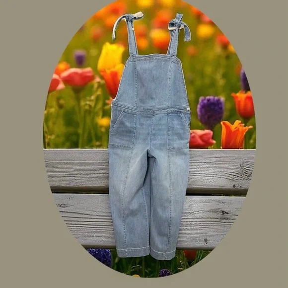 NY & Co Denim Wide Leg Overalls. NWT
SIZE: XL - Picture 2 of 13